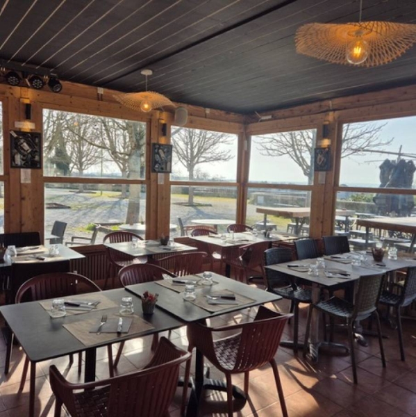 Repas de groupe - Le Bastion - restaurant LECTOURE - bon restaurant LECTOURE